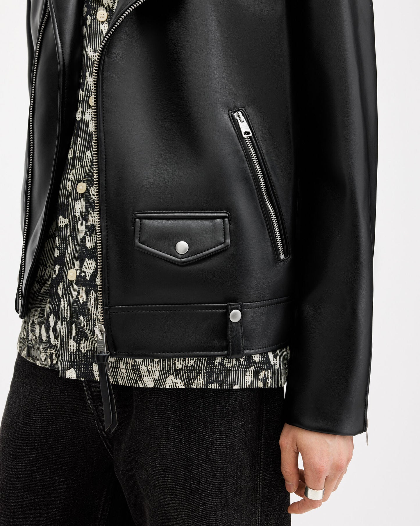 HEFNEX Nirvana Angelic Emblem Leather Jacket - Classic Rock Style for the Modern Rebel