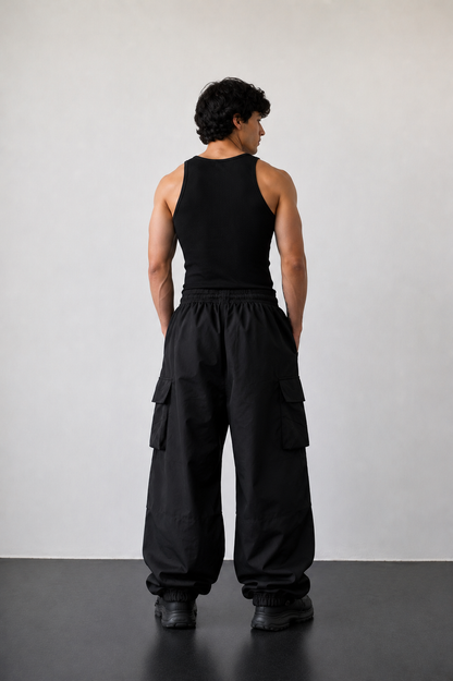 HEFNEX Black Oversized Cargo Joggers for Men – Baggy Streetwear Utility Pants with Multi Pockets